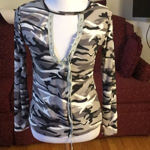 NWOT Camo. Shirt